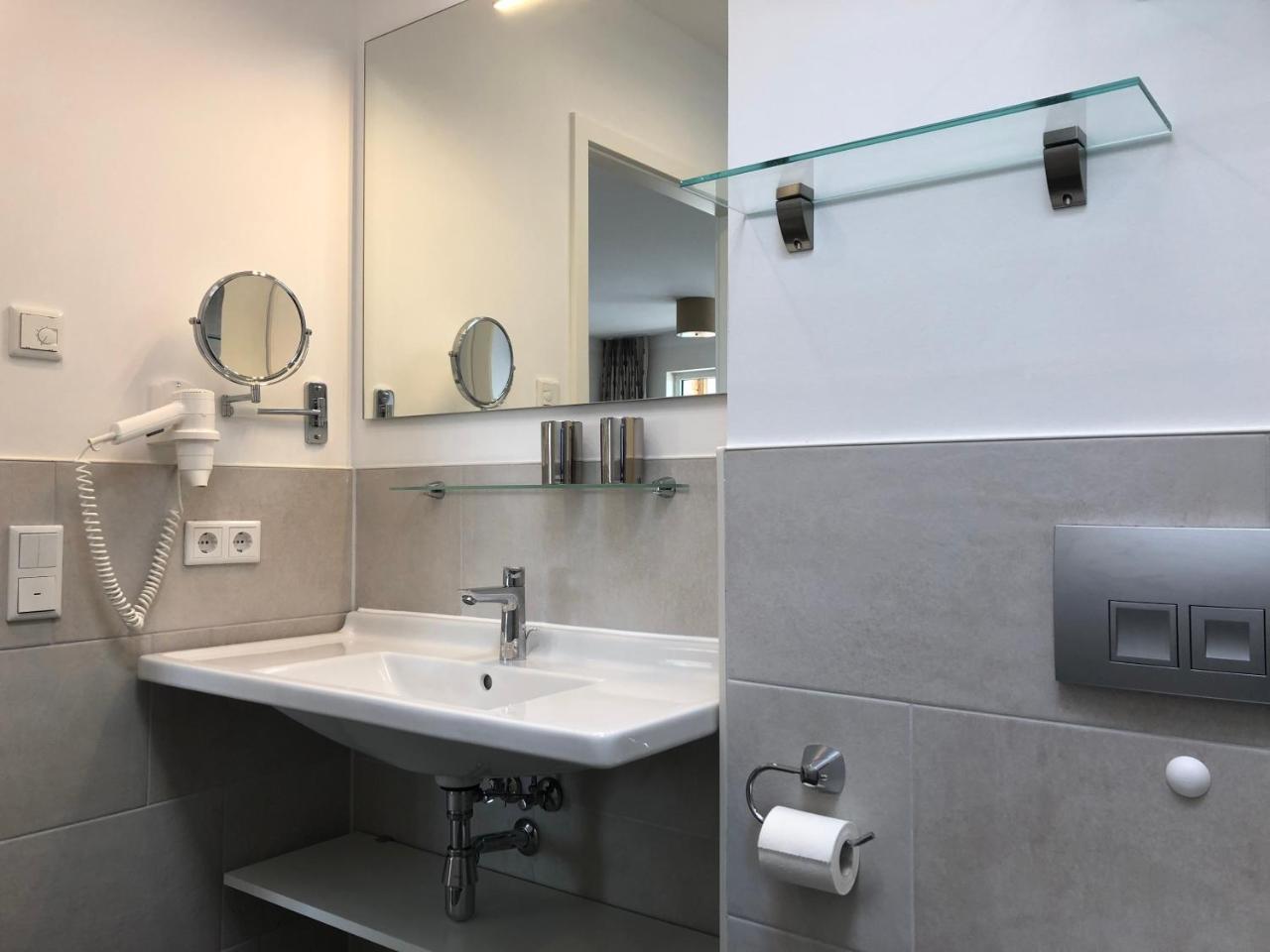 Aparthotel Waterkant Suites Börgerende-Rethwisch Exteriör bild